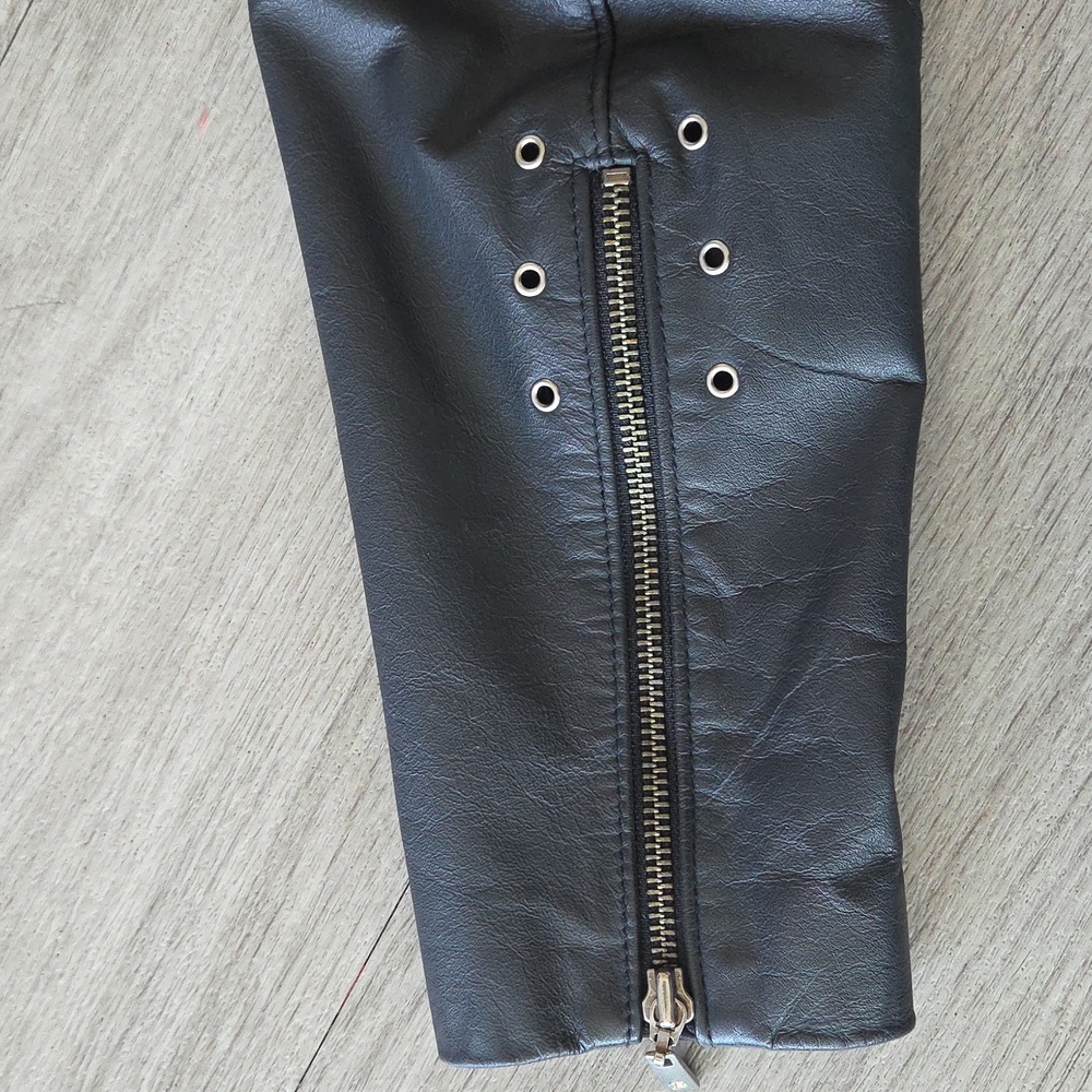 Women's Harley- Davidson Wicked Willie G Skull Genuine Leather Size S. Swarvoski - Picture 3 of 16